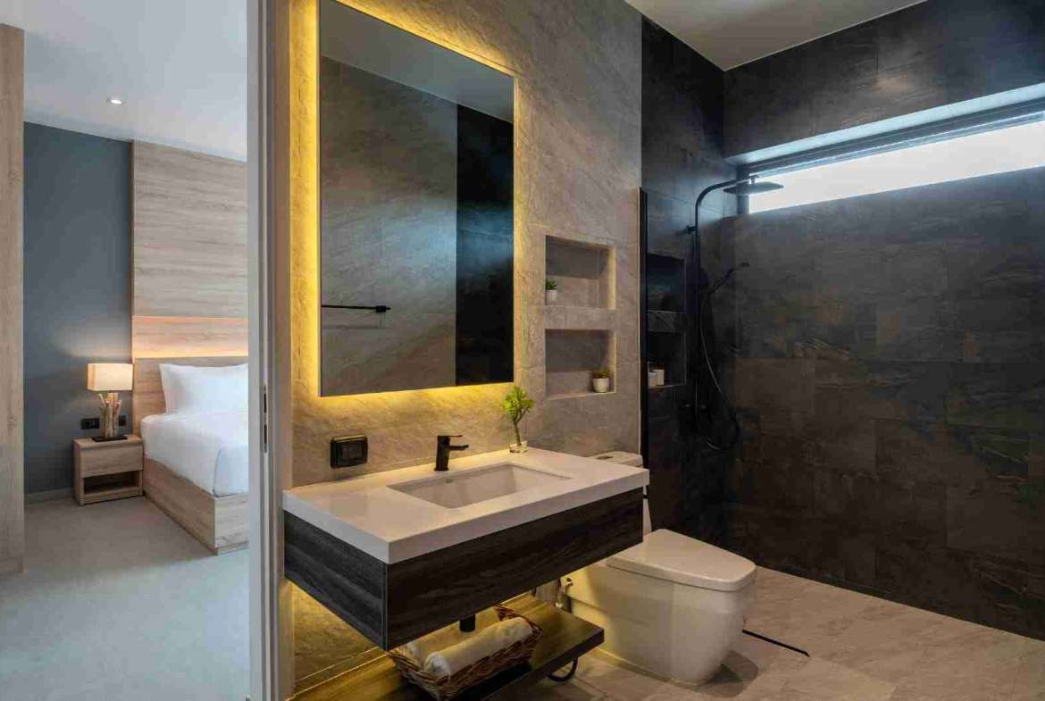 1170