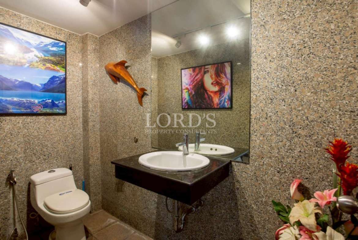 1170