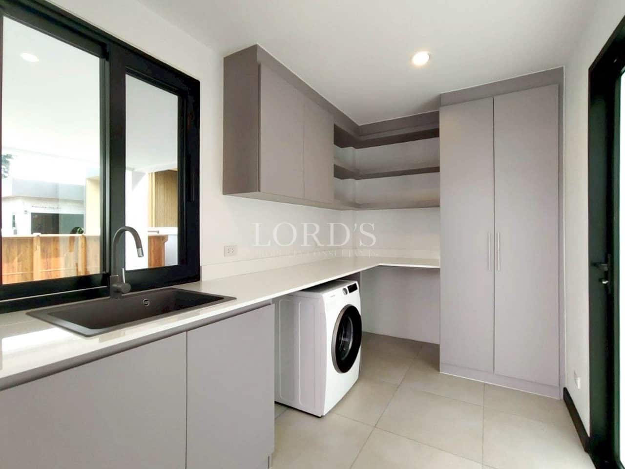 kitchen room