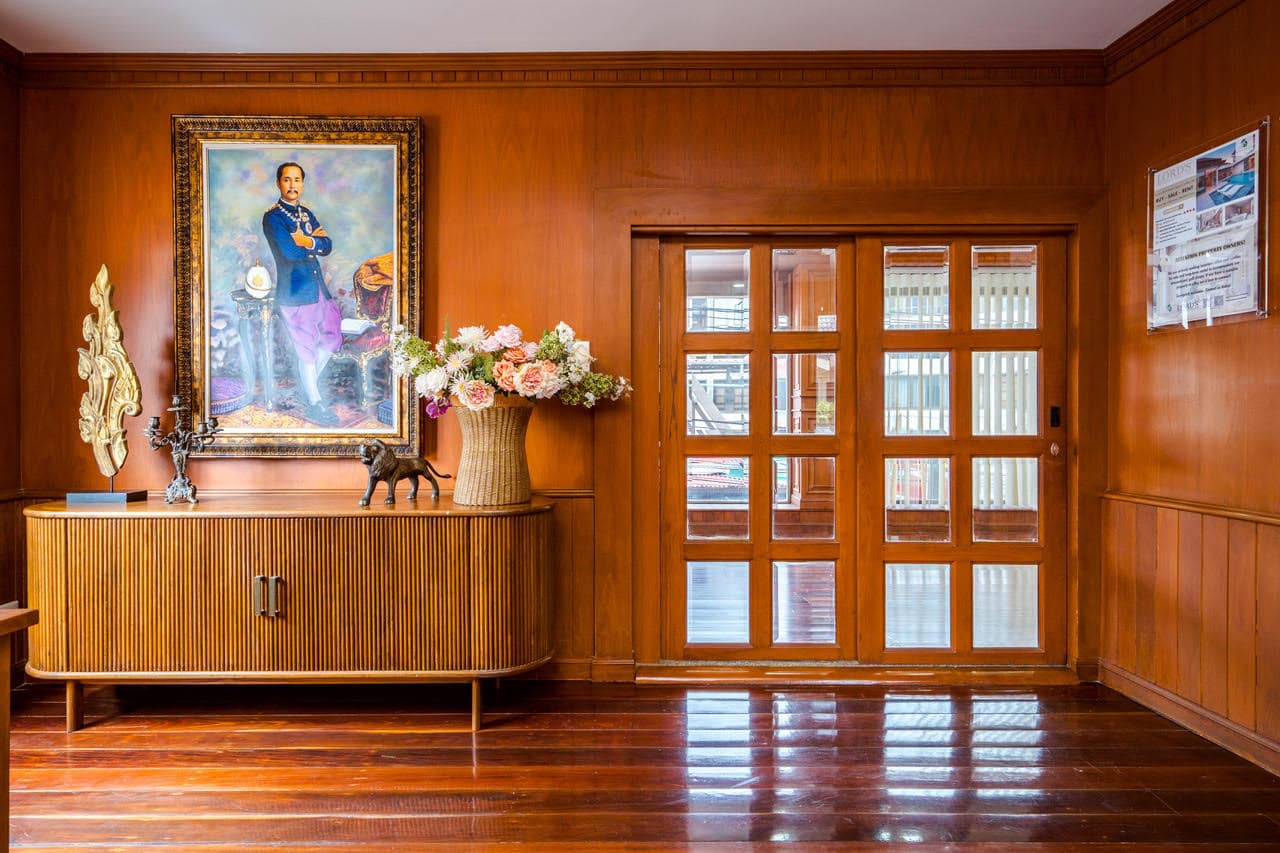 Elegant office interior